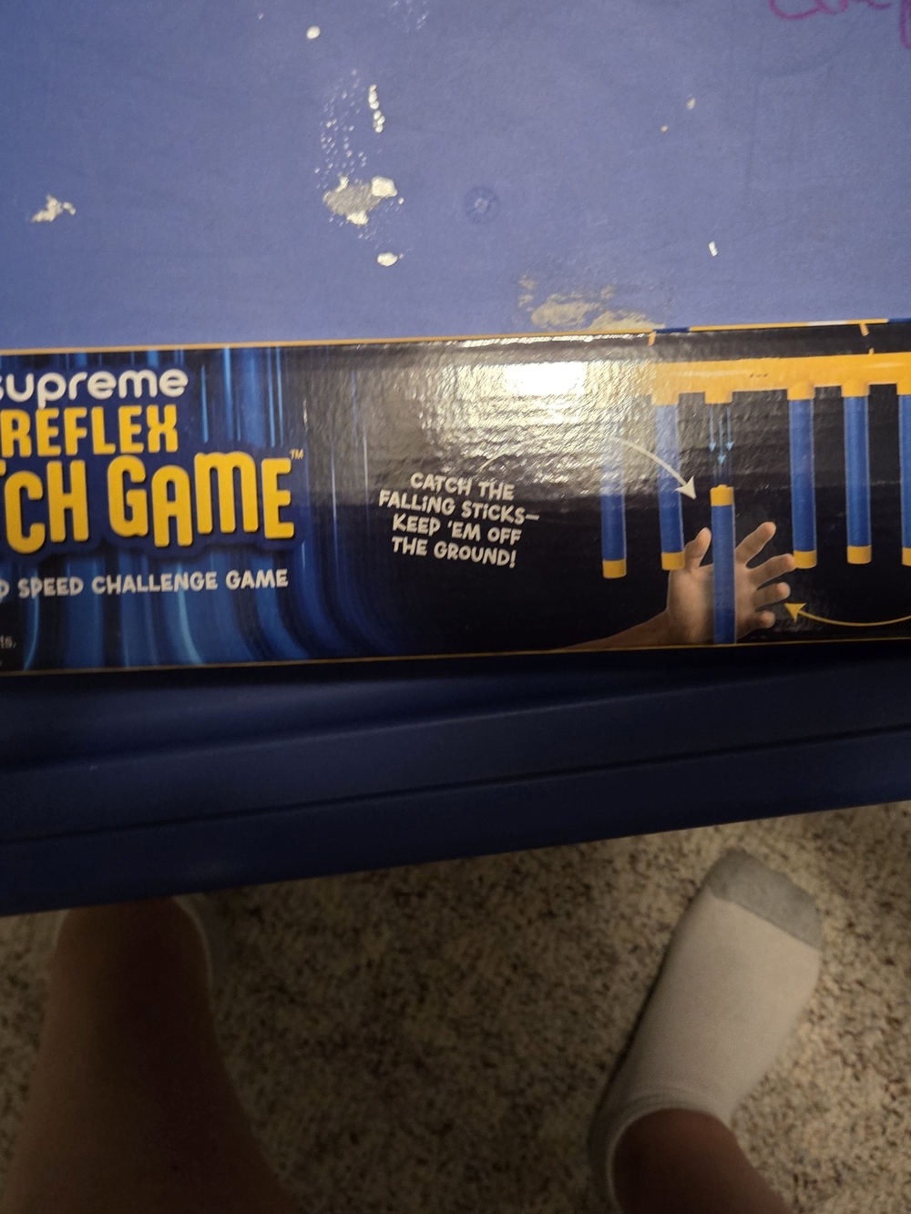 Supreme Reflex Catch Game – Blue and Yellow Accents